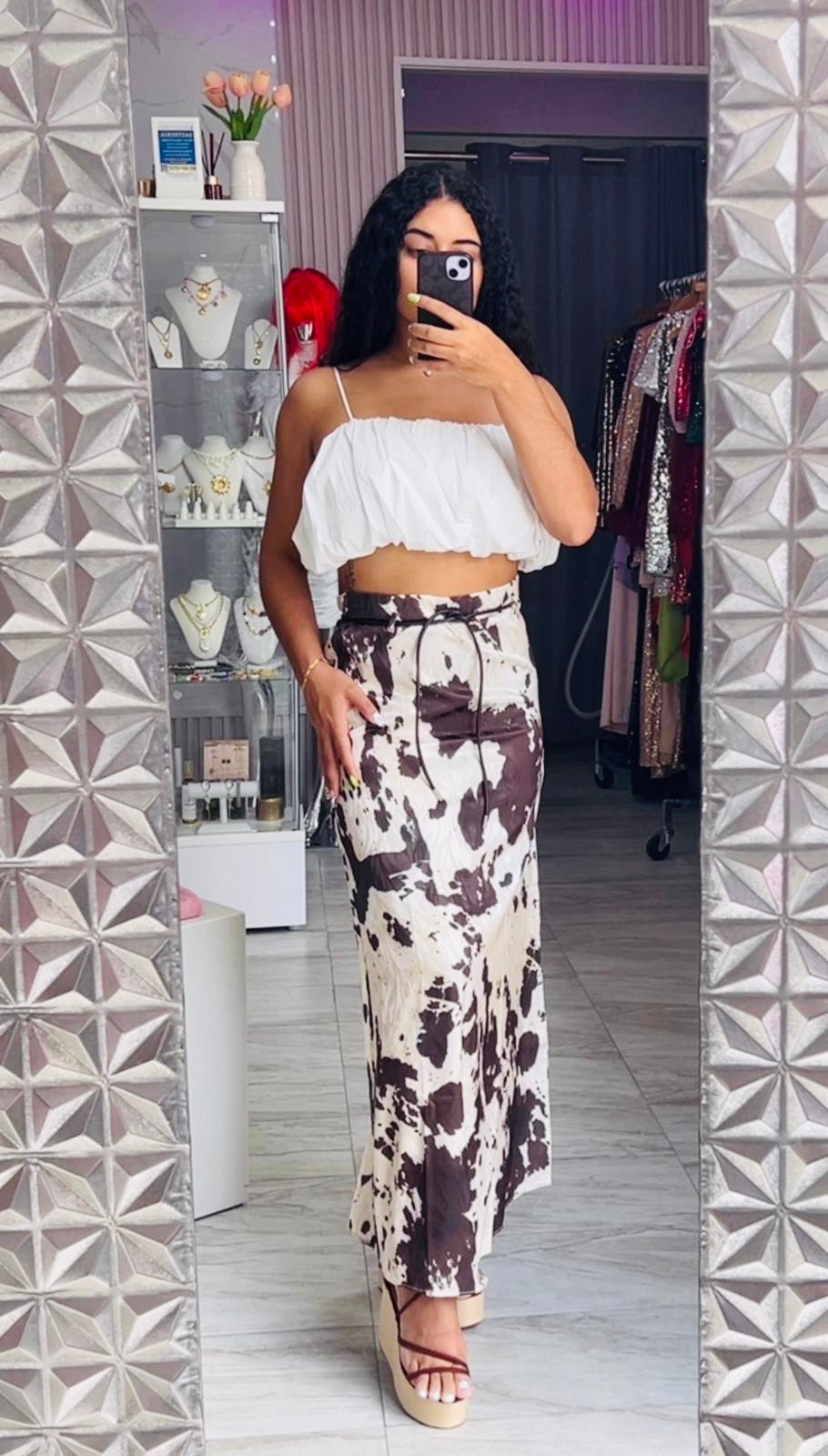 COW SATIN SKIRT WITH BELT