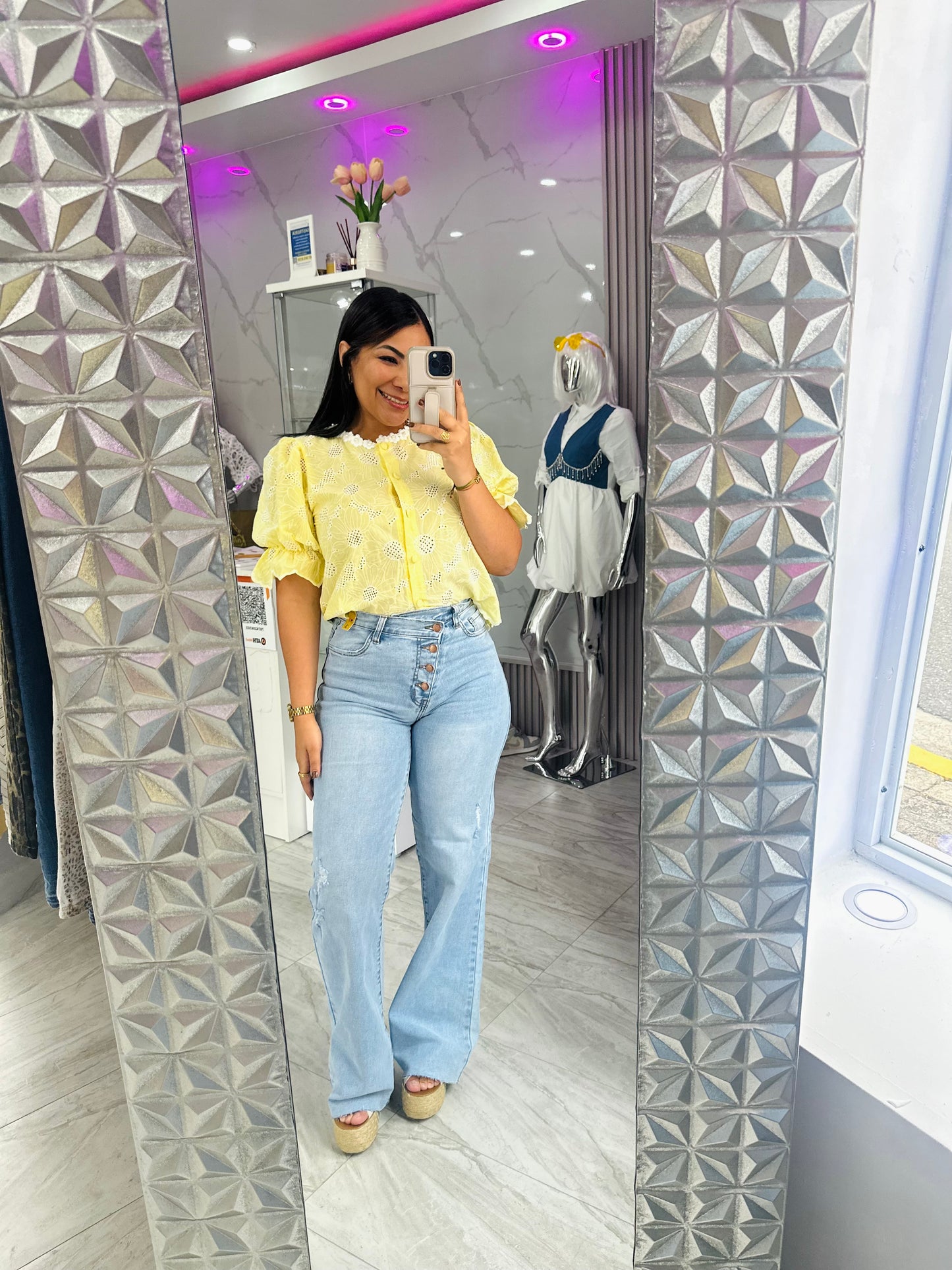DOLLS YELLOW SHIRT