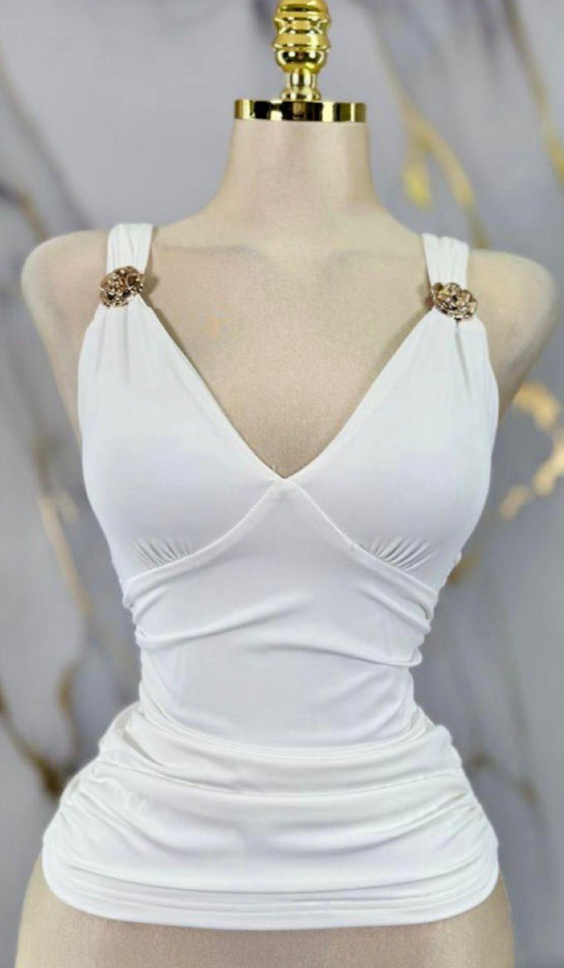 WHITE BASIC TOP