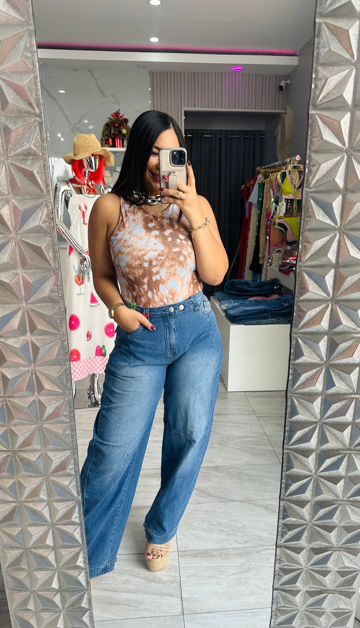 VIBRANT BARREL JEANS