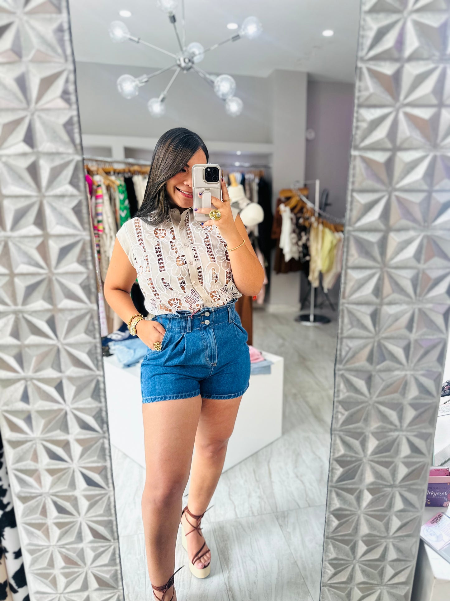 CREAM TOP
