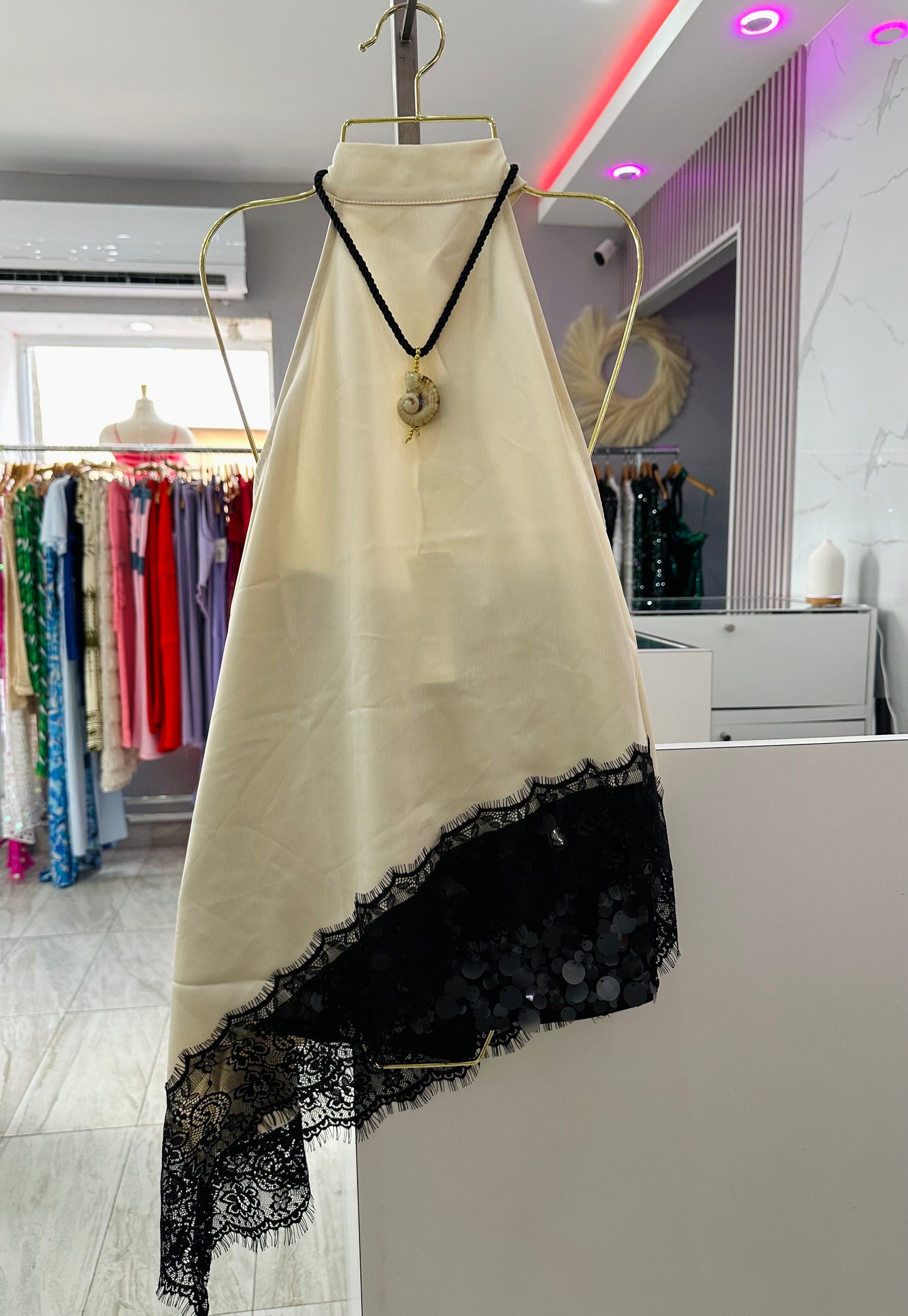 IVORY LACE SATIN TOP
