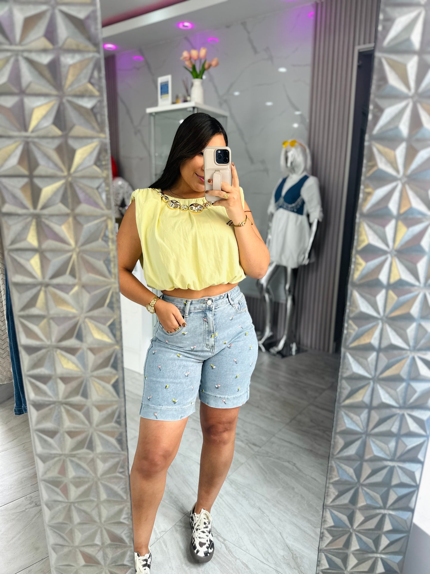 FLORAL BERMUDA SHORT