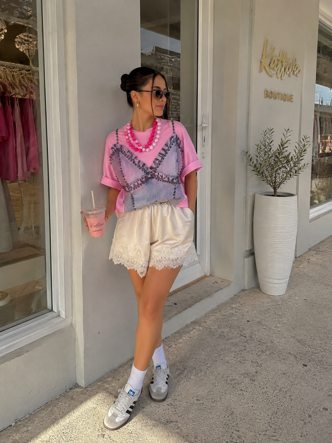 ITALY SATIN AND LACE WHITE SHORT