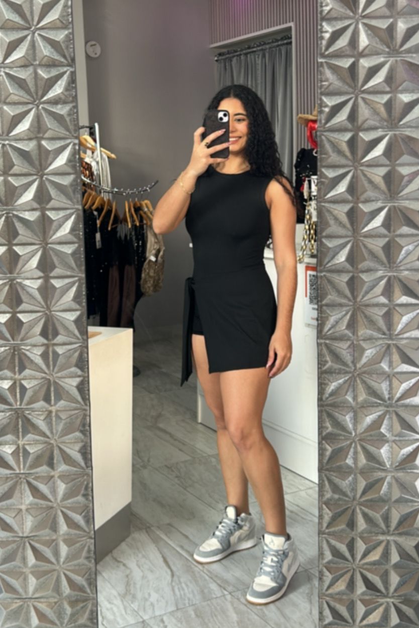 BLACK TENNIS ROMPER