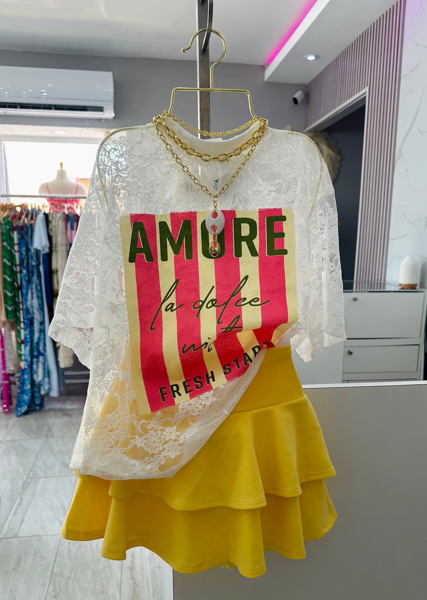 AMORE “LA DOLCE VITA” LACE TOP