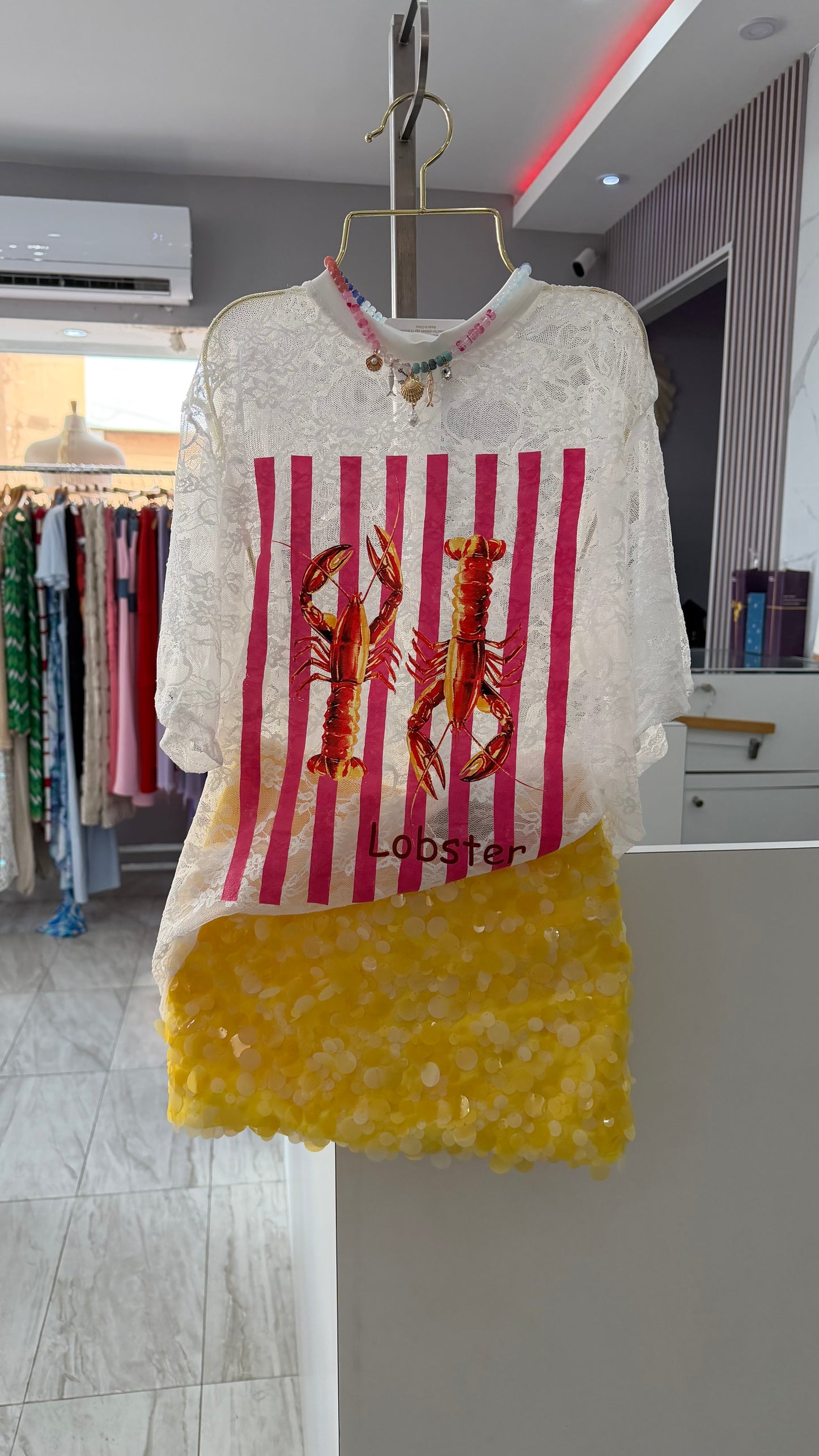 YELLOW SEQUIN SKORT (TIENE PANTALON)
