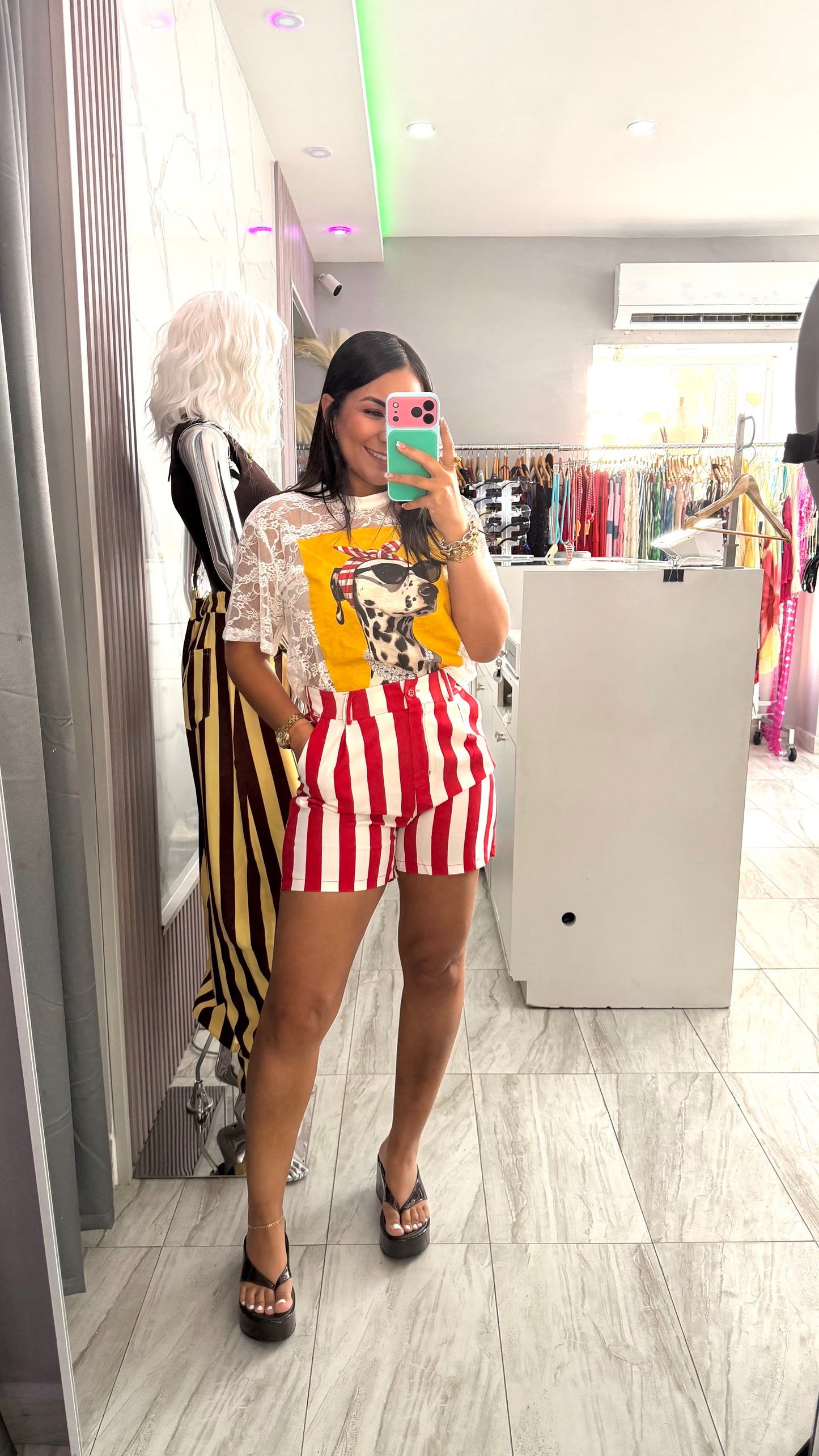 STRIPED SHORT PANT RED AND WHITE
