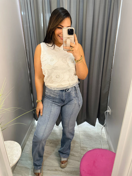 LIGHT DENIM JEANS