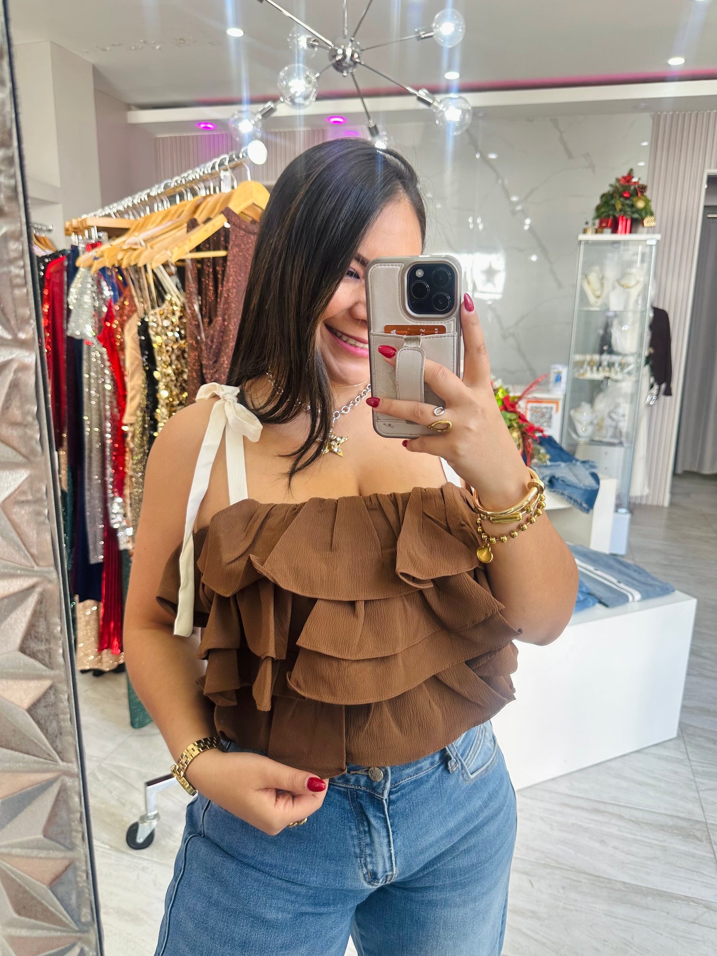 RUFFLE TOP